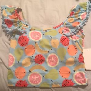 Brand new! Flounce fruit salad top!